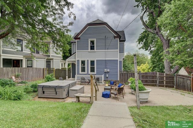 1109 S 33 Street, Omaha, NE 68105