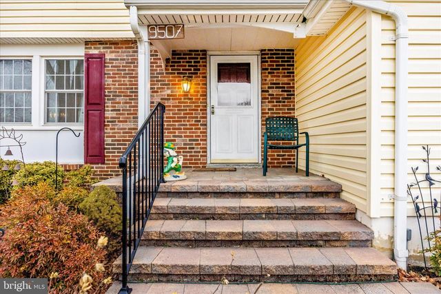 9507 HIGHLANDER CIR, Walkersville, MD 21793