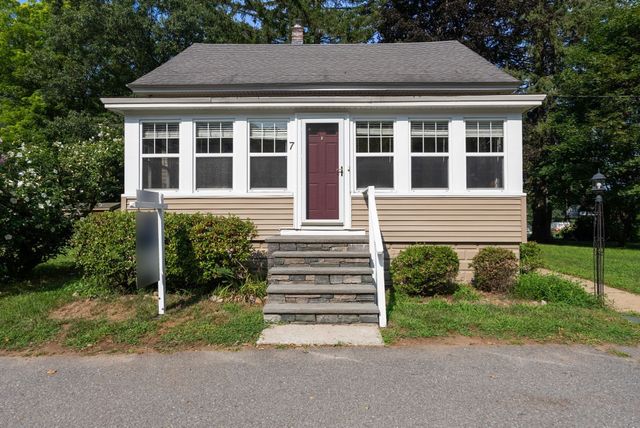 7-A Upper Beacon Street, Maynard, MA 01754