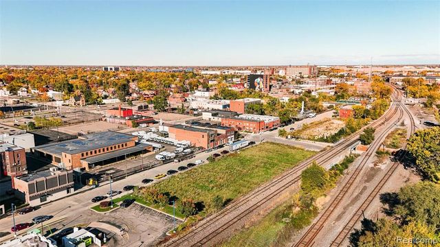 66 E Baltimore Street, Detroit, MI 48202