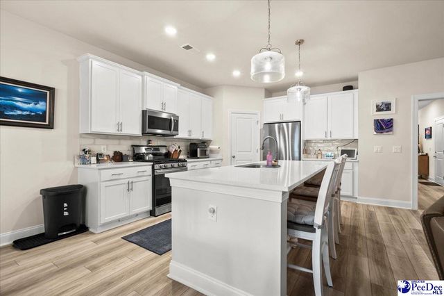 1167 Sanctuary ln, Florence, SC 29501