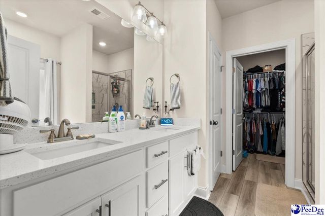 1167 Sanctuary ln, Florence, SC 29501