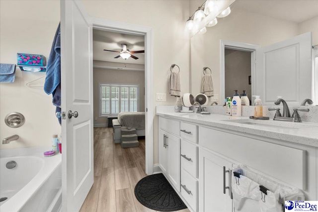 1167 Sanctuary ln, Florence, SC 29501