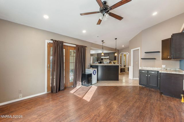 194 White Rose Drive, Sparks, NV 89441