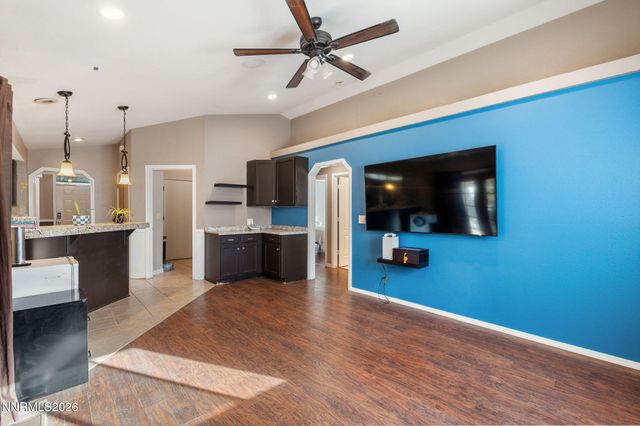 194 White Rose Drive, Sparks, NV 89441