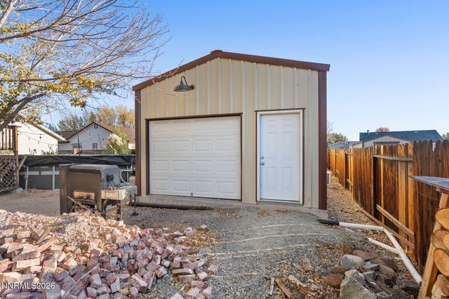 194 White Rose Drive, Sparks, NV 89441