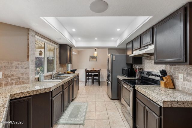 194 White Rose Drive, Sparks, NV 89441