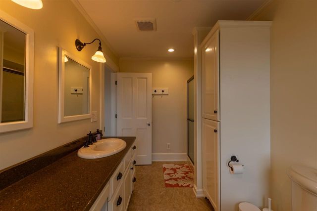 4989 N Ford Road, Scales Mound, IL 61075