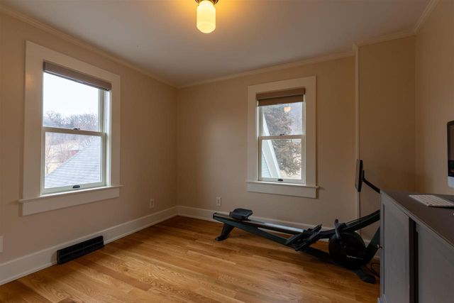 4989 N Ford Road, Scales Mound, IL 61075