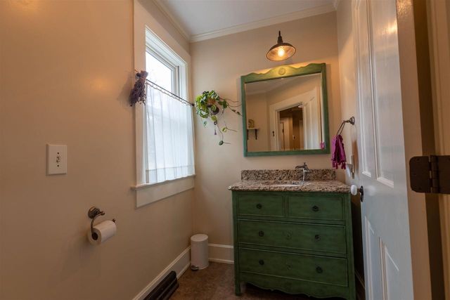 4989 N Ford Road, Scales Mound, IL 61075