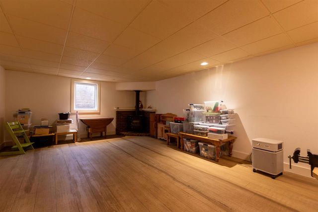 4989 N Ford Road, Scales Mound, IL 61075