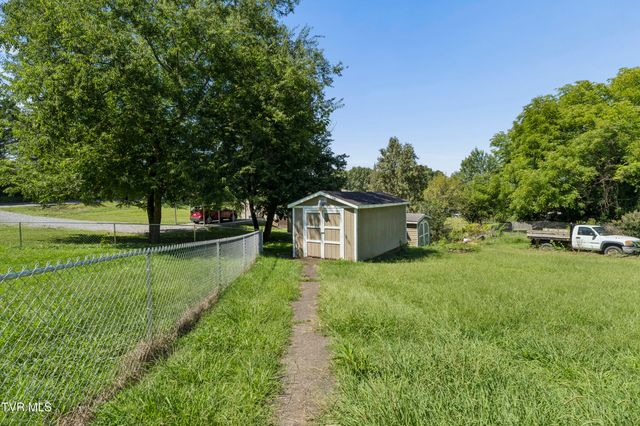 195 Hensley Loop, Jonesborough, TN 37659