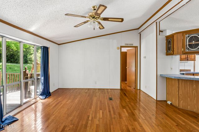 195 Hensley Loop, Jonesborough, TN 37659