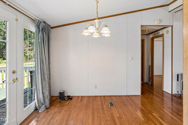 195 Hensley Loop, Jonesborough, TN 37659
