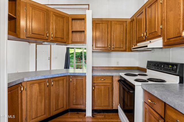 195 Hensley Loop, Jonesborough, TN 37659