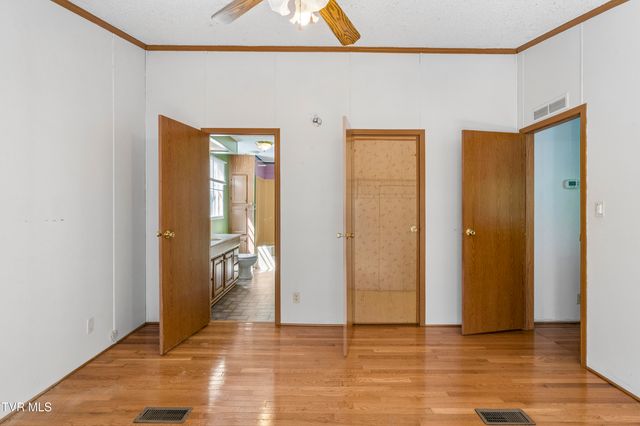 195 Hensley Loop, Jonesborough, TN 37659