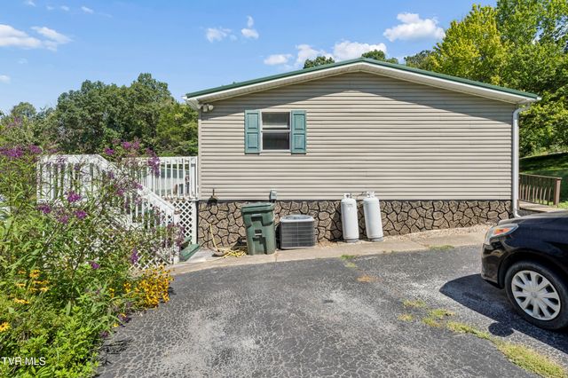195 Hensley Loop, Jonesborough, TN 37659
