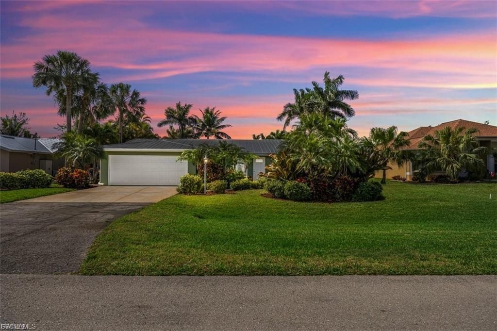 2032 Coral Point DR, Cape Coral, FL 33990