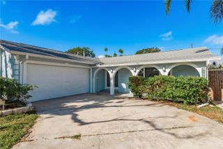 5630 VENETIAN BOULEVARD NE, St Petersburg, FL 33703