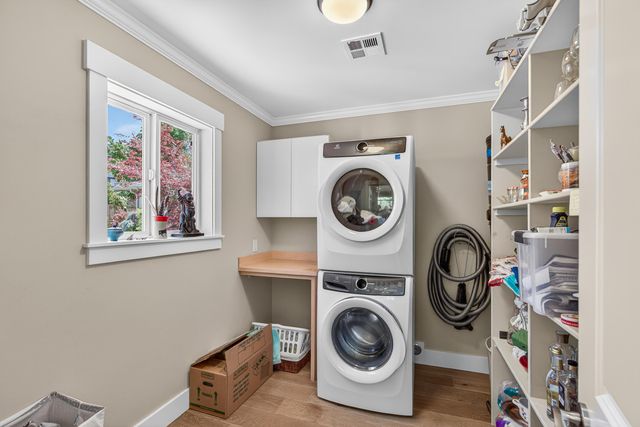 746 C Street, Ashland, OR 97520