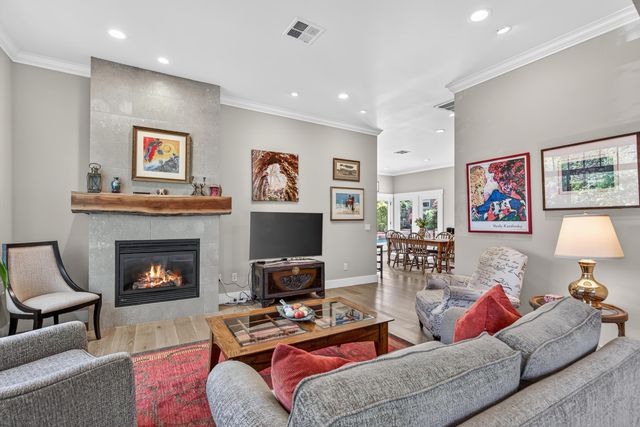746 C Street, Ashland, OR 97520