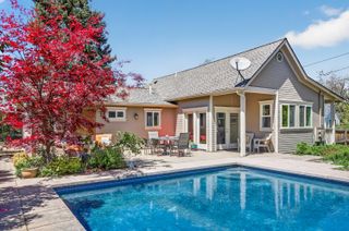 746 C Street, Ashland, OR 97520
