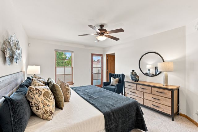 41 E Via Plaza Nueva, Santa Fe, NM 87507