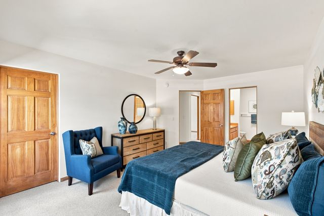 41 E Via Plaza Nueva, Santa Fe, NM 87507
