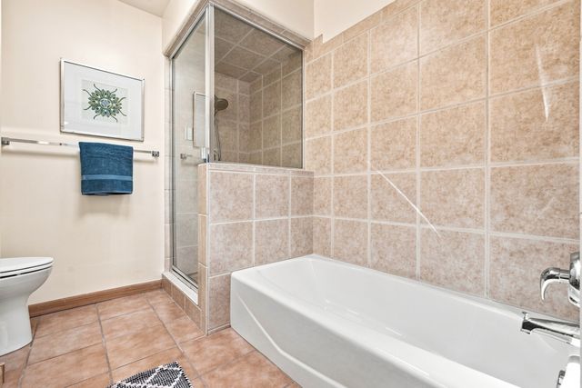 41 E Via Plaza Nueva, Santa Fe, NM 87507