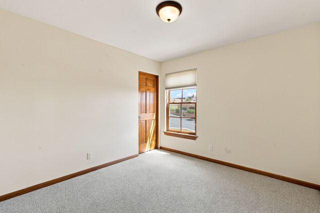 41 E Via Plaza Nueva, Santa Fe, NM 87507