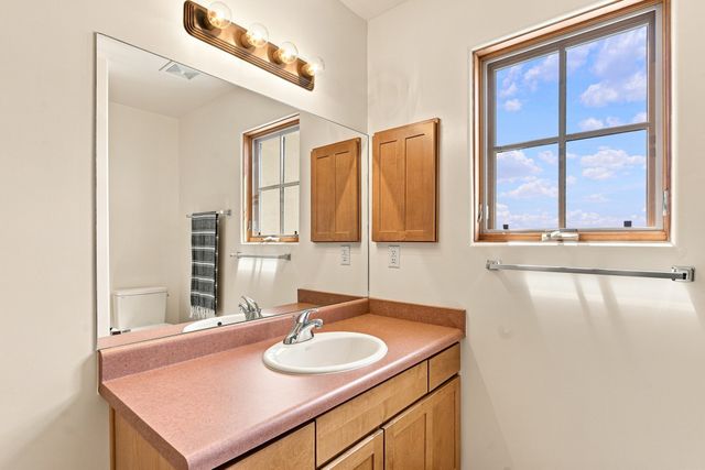 41 E Via Plaza Nueva, Santa Fe, NM 87507