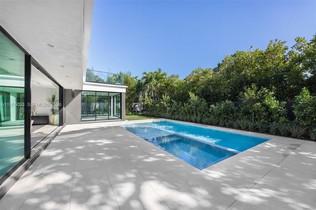 30 Samana Drive, Coconut Grove, FL 33133