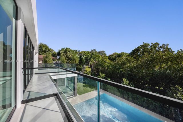 30 Samana Drive, Coconut Grove, FL 33133