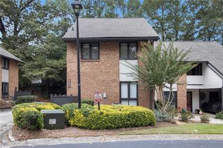 3293 Clairmont North NE, Brookhaven, GA 30329