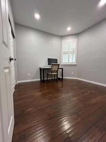 512 SPRUCE Ct, Lincoln, CA 95648