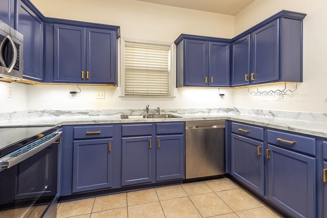 1354 ISLAND SHORE DR, Memphis, TN 38103