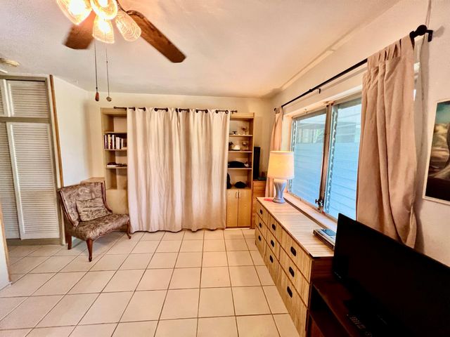 707 S 19th Avenue 11, Hollywood, FL 33020