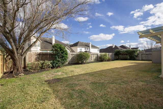 416 Laddingford Ln, League City, TX 77573