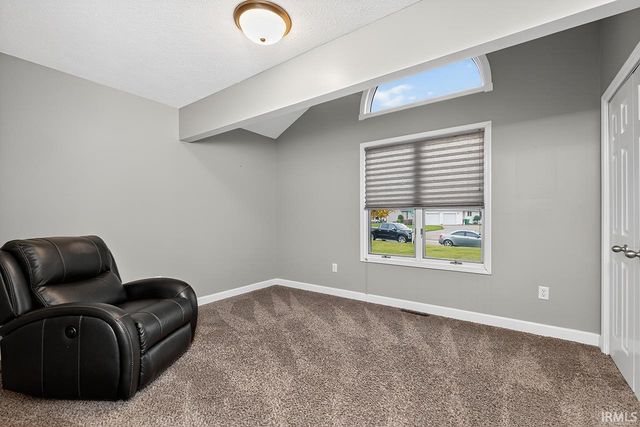 53597 Tara Lane, Elkhart, IN 46514