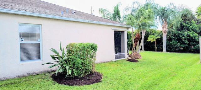 1562 SW Mercedes Avenue, Port St Lucie, FL 34953