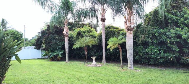1562 SW Mercedes Avenue, Port St Lucie, FL 34953