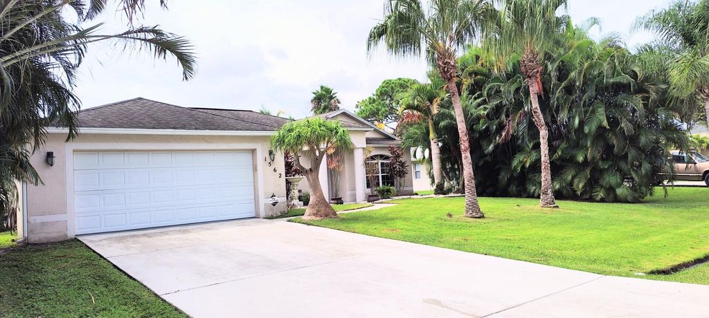 1562 SW Mercedes Avenue, Port St Lucie, FL 34953
