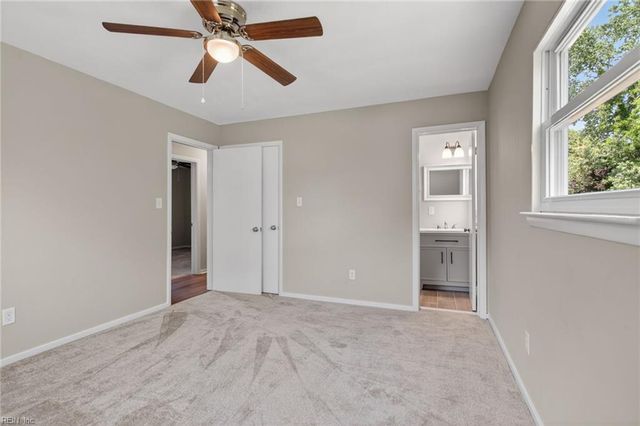 514 Brentwood DR, Newport News, VA 23601