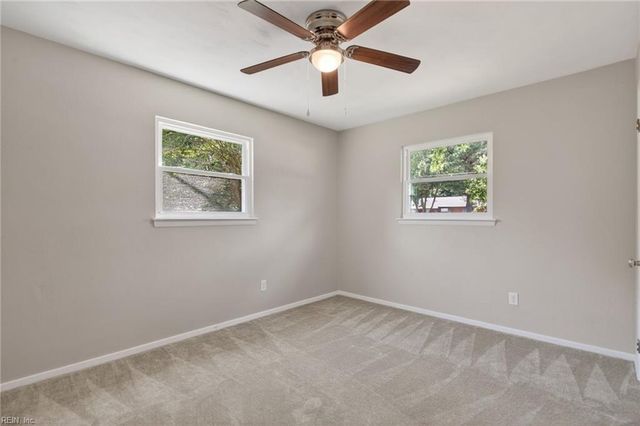 514 Brentwood DR, Newport News, VA 23601