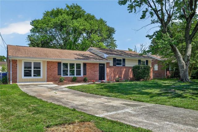 514 Brentwood DR, Newport News, VA 23601