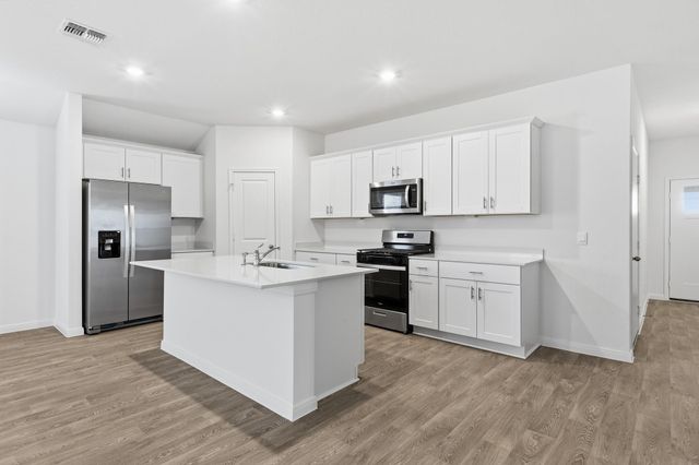298 Denali DR, Kyle, TX 78640