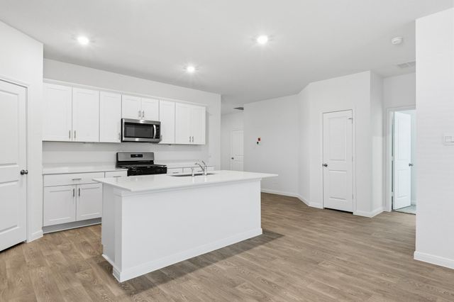 298 Denali DR, Kyle, TX 78640