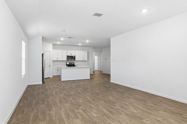 298 Denali DR, Kyle, TX 78640