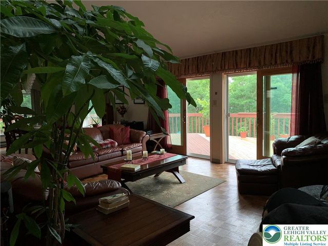 3205 Ely Court, Lehman Twp, PA 18324