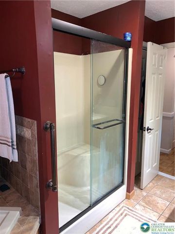 3205 Ely Court, Lehman Twp, PA 18324